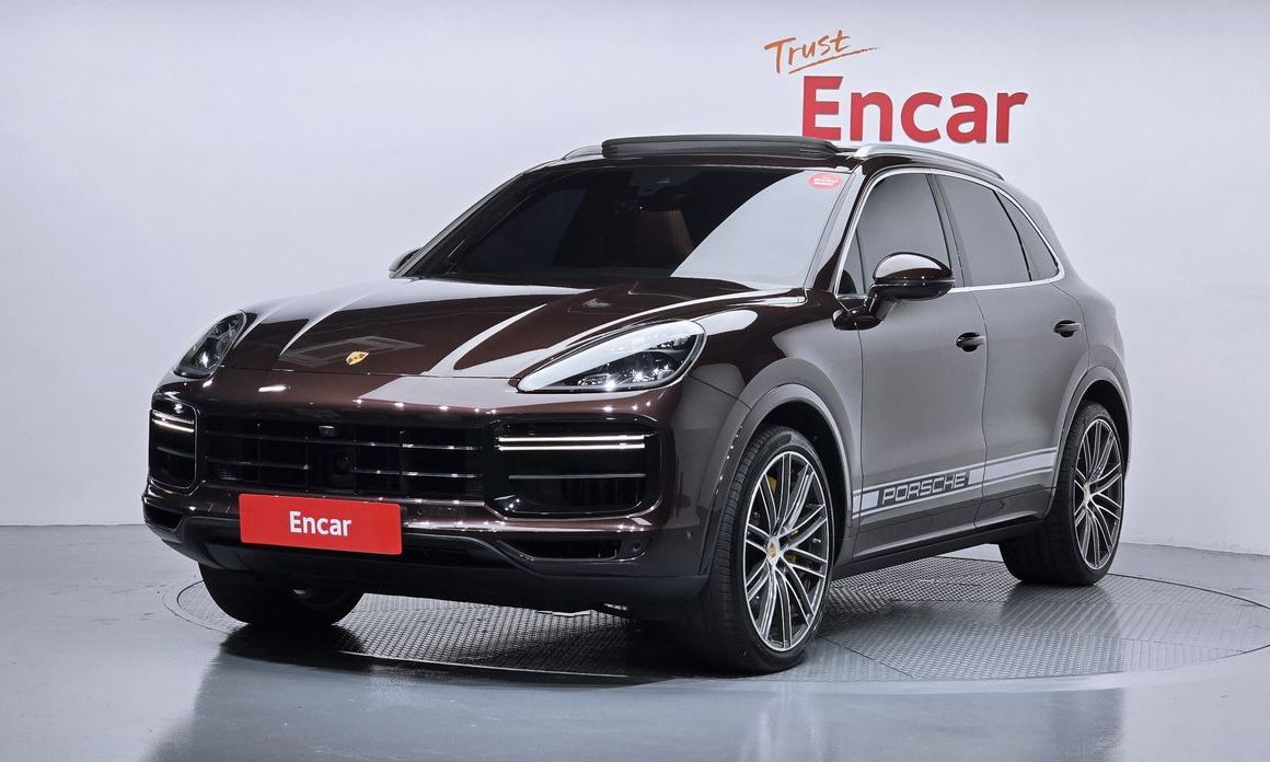 Porsche Cayenne 2021