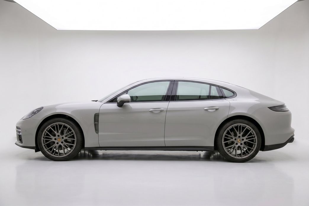 Porsche Panamera 2023