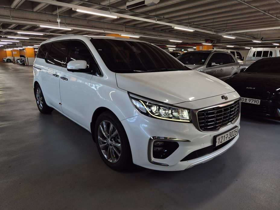 Kia Canival 2019