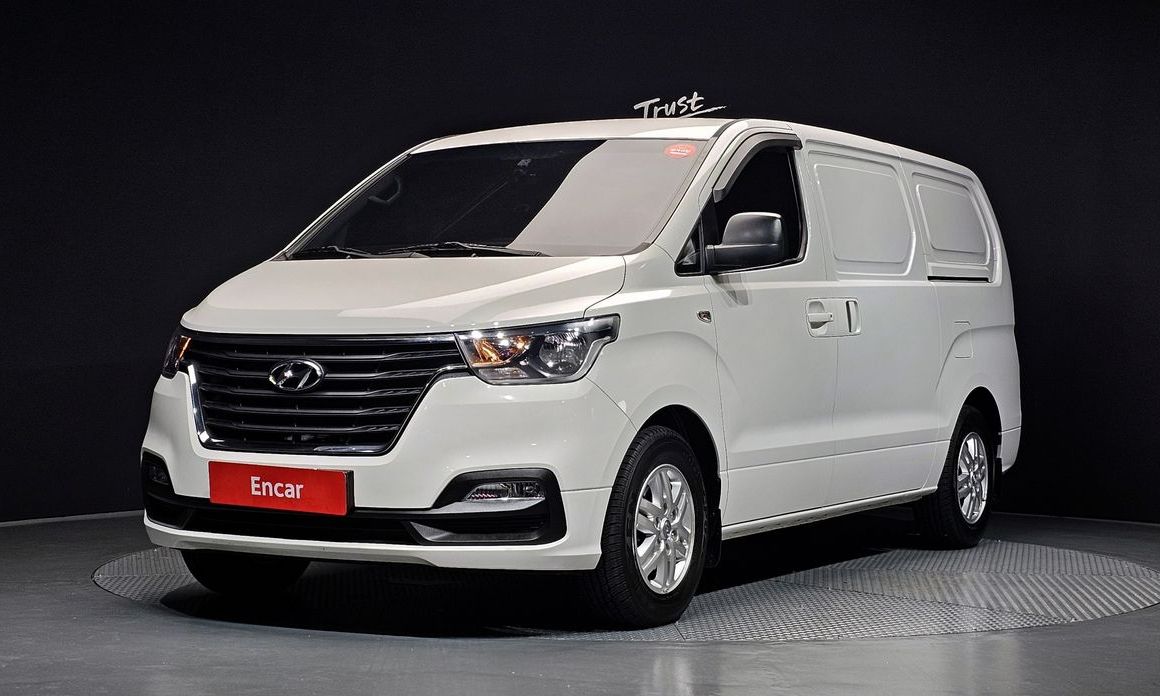 Hyundai Starex 2021