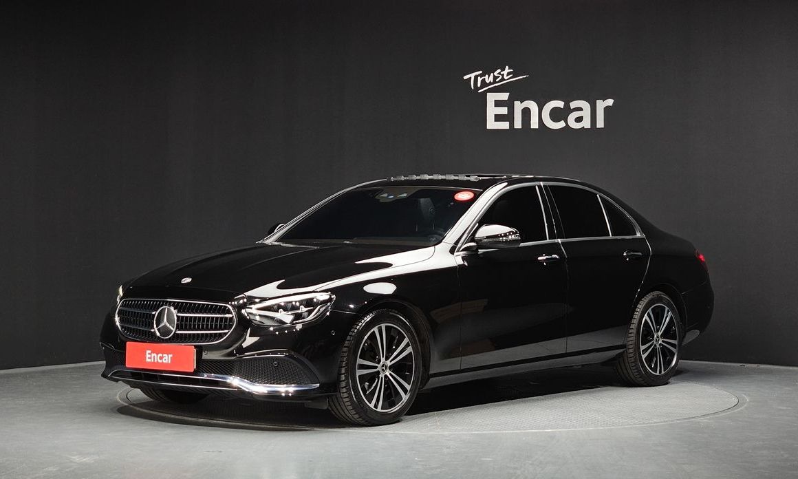 Mercedes-Benz E-Class 2021
