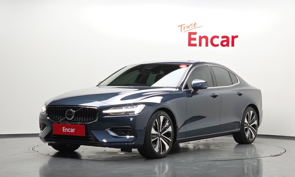 Volvo S60 2023