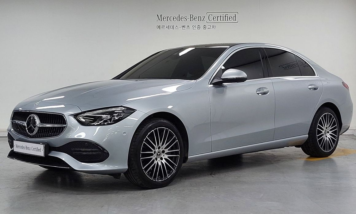 Mercedes-Benz C-Class 2022