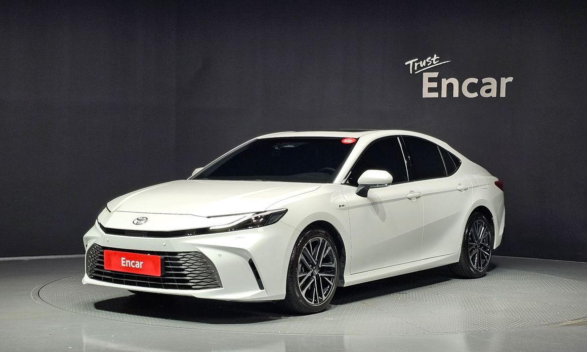 Toyota Camry 2025