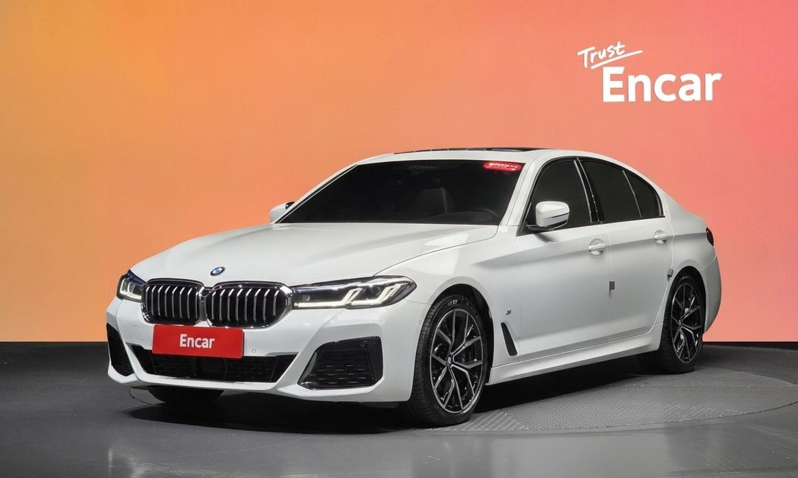 BMW 5-Series 2023