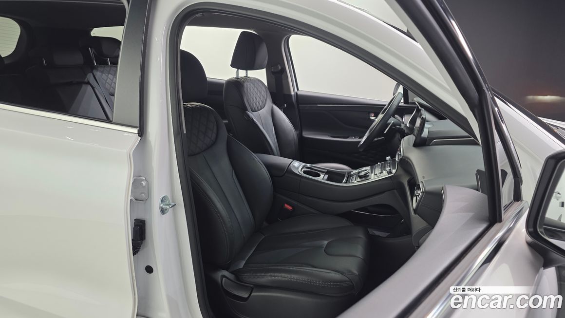 Hyundai Santafe 2023