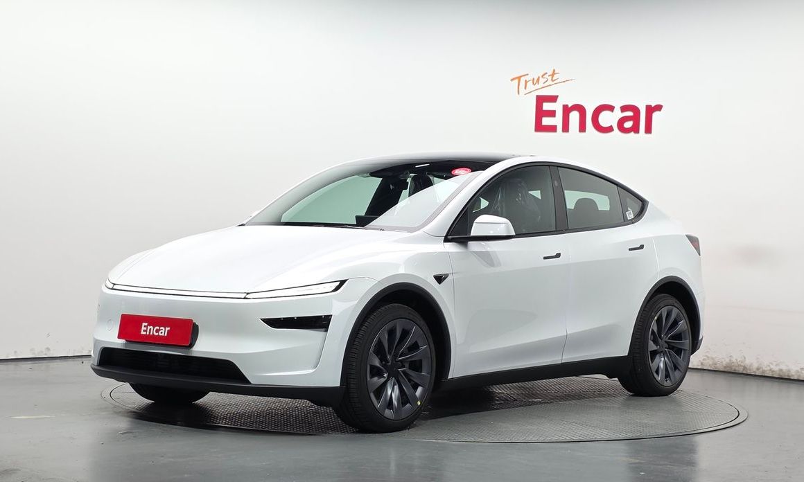 Tesla Model Y 2026