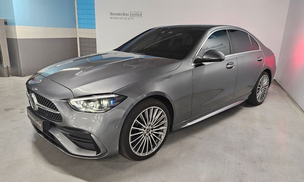Mercedes-Benz C-Class 2022