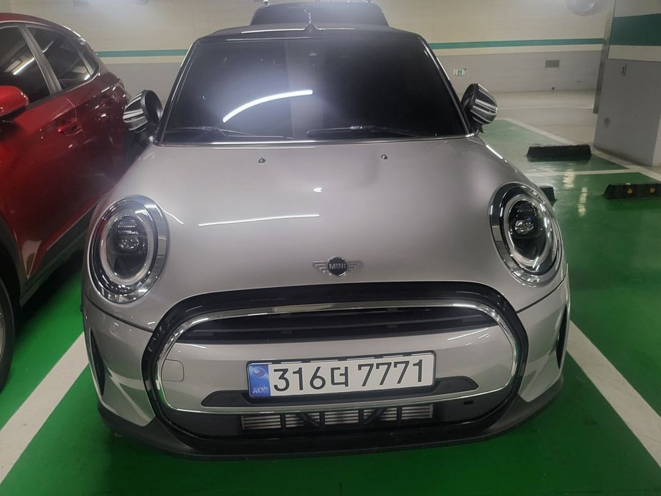 Mini Cooper Convertible 2024