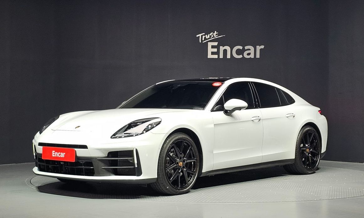 Porsche Panamera 2024