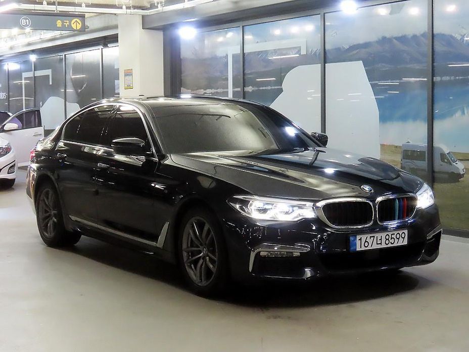 BMW 5-Series 2018