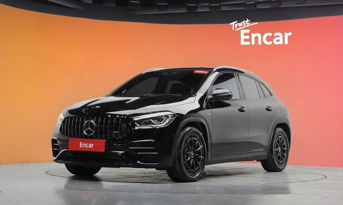 Mercedes-Benz GLA-Class 2021