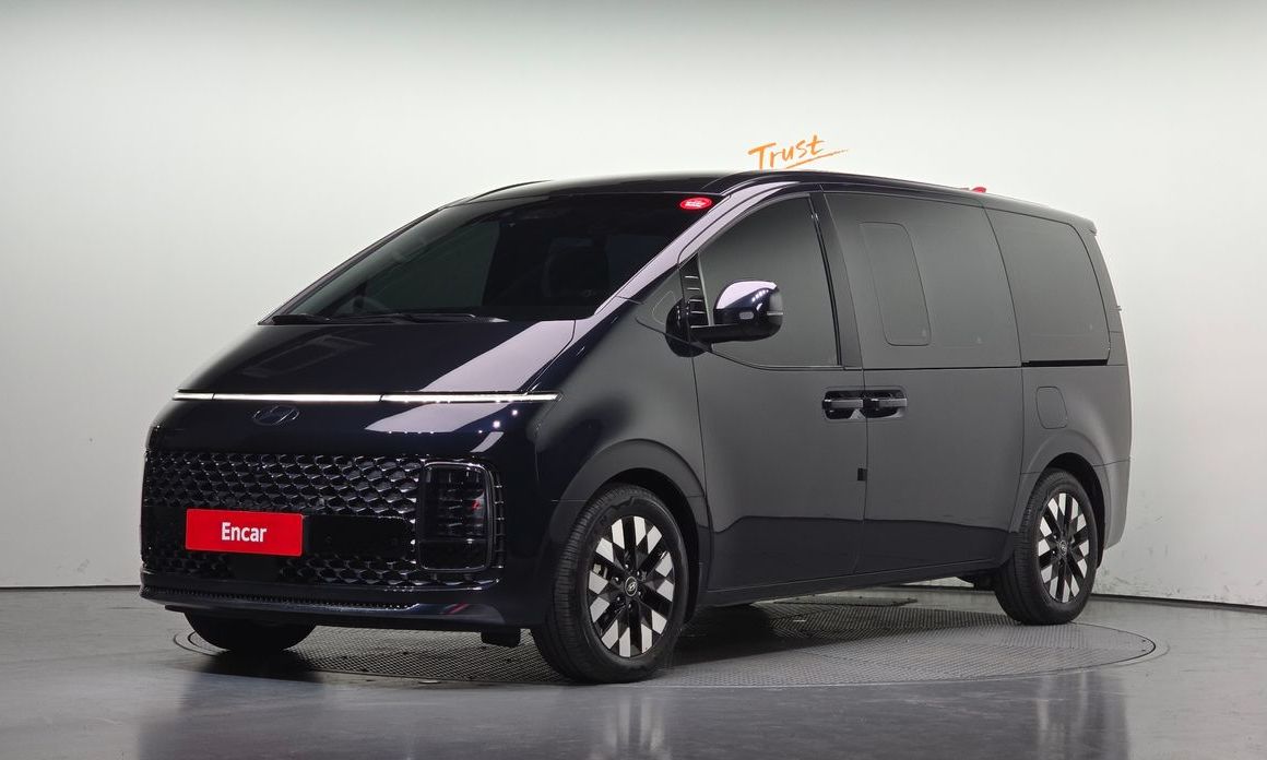 Hyundai Staria 2025