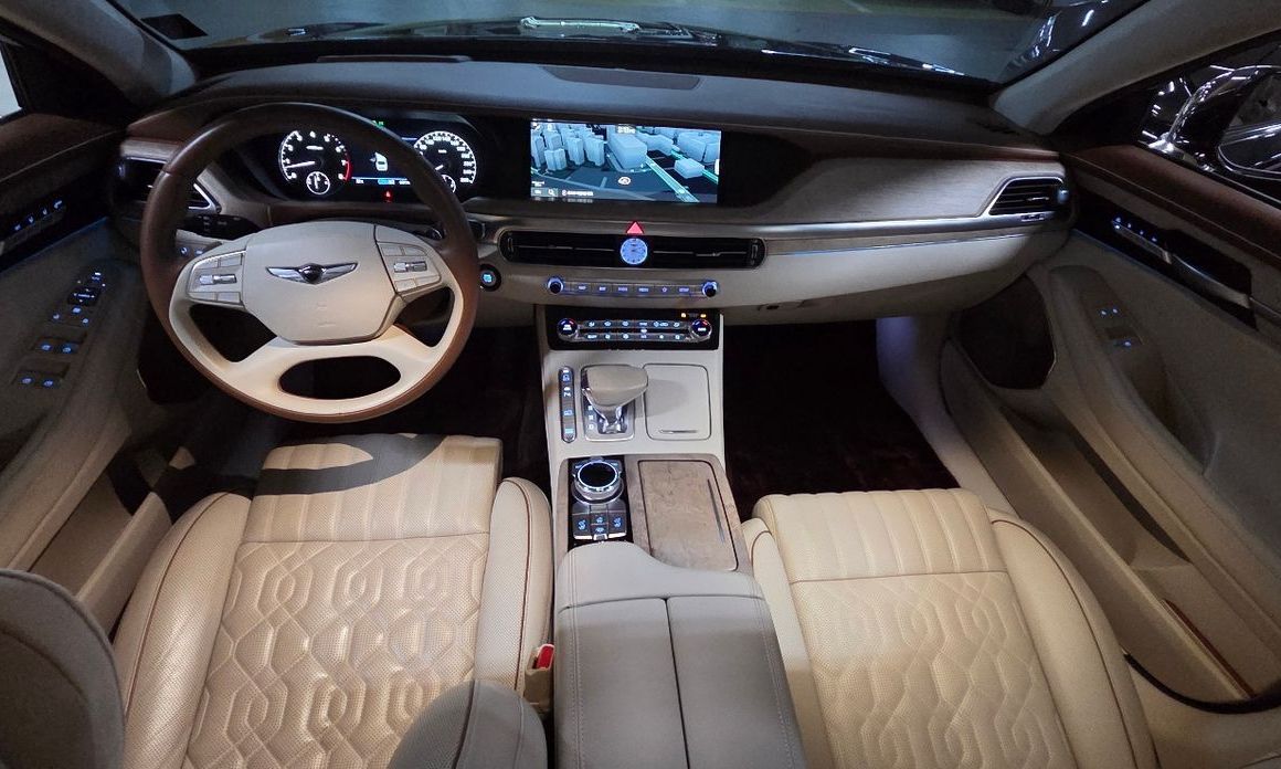 Genesis G90 2020