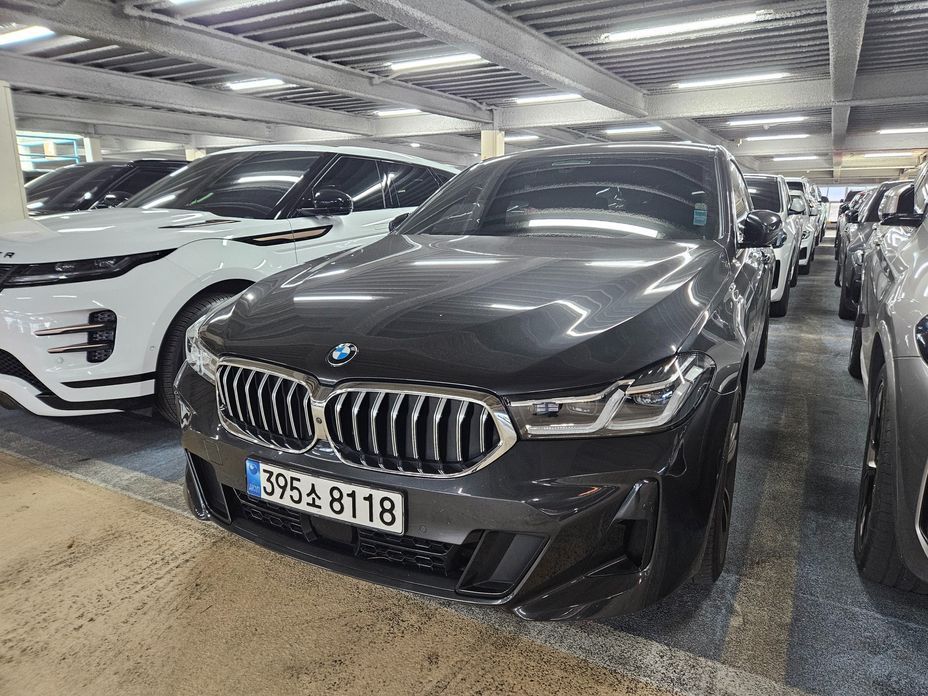 BMW Gran Turismo 2023