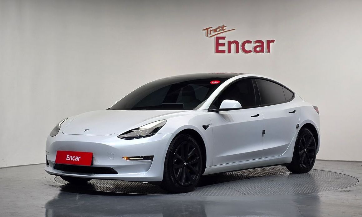 Tesla Model 3 2021