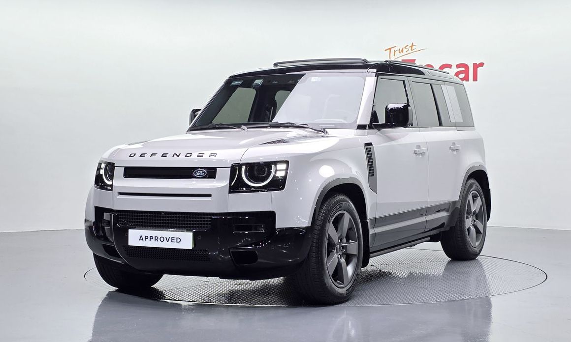 Land Rover Defender 2026