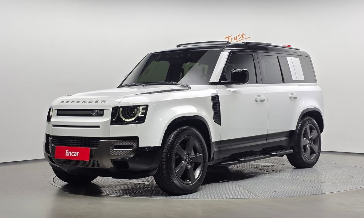 Land Rover Defender 2025