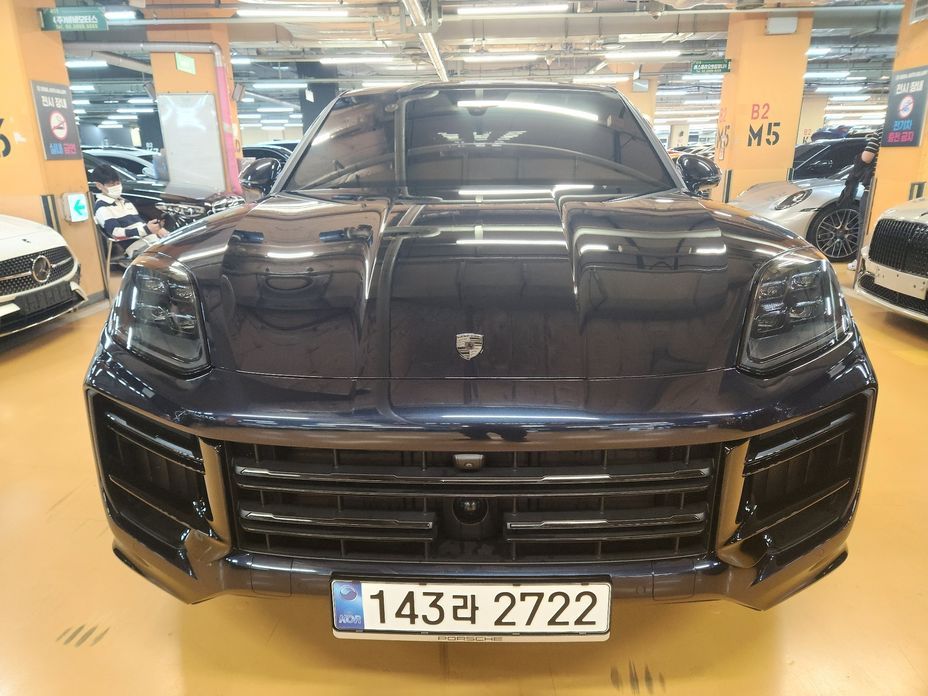 Porsche Cayenne 2025