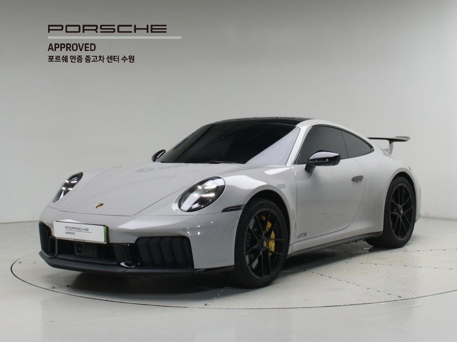 Porsche 911 2025