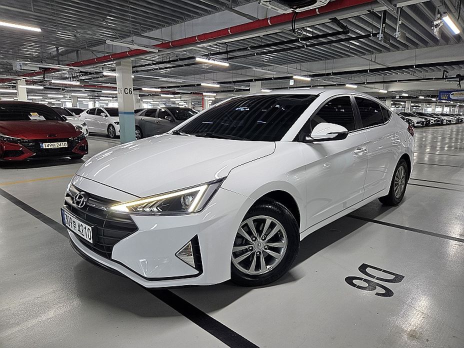 Hyundai AVANTE 2020