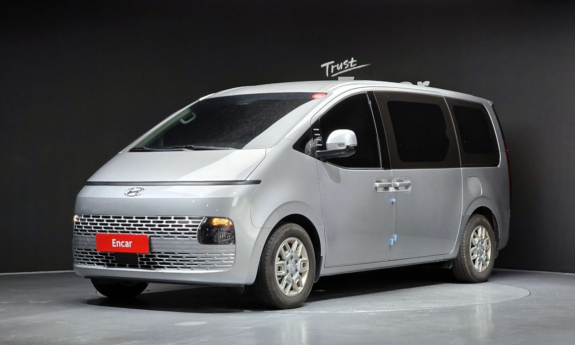 Hyundai Staria 2024