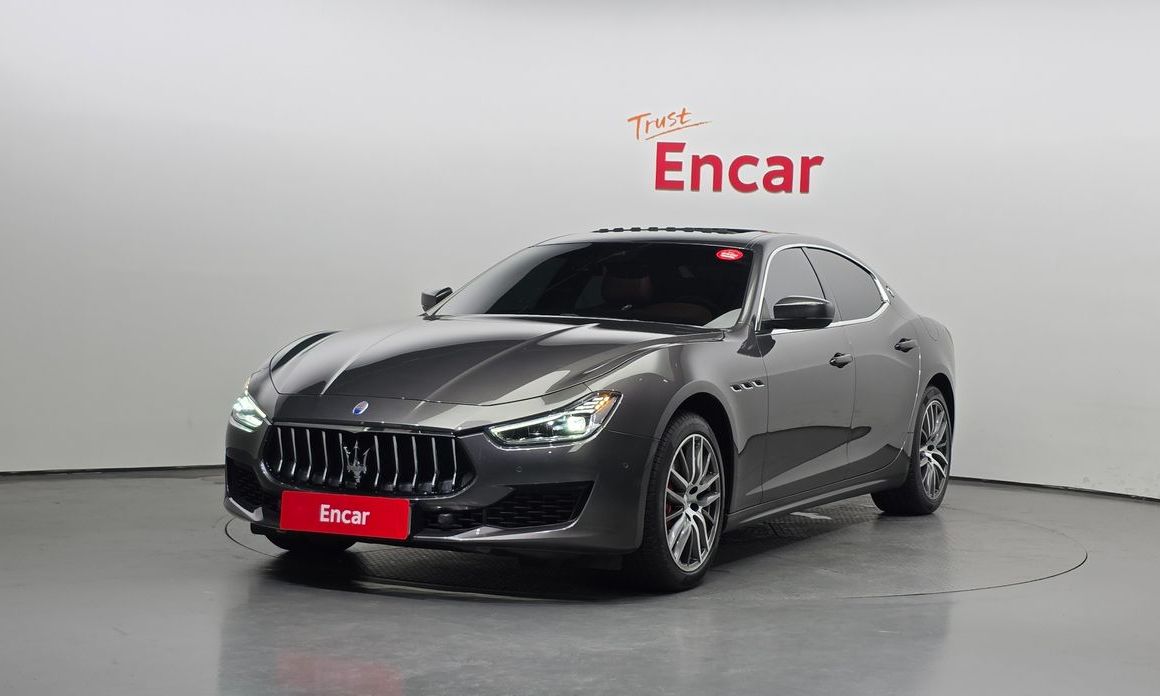 Maserati Ghibli 2021