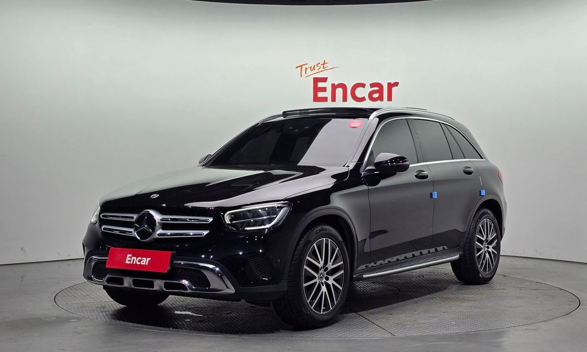 Mercedes-Benz GLC-Class 2021