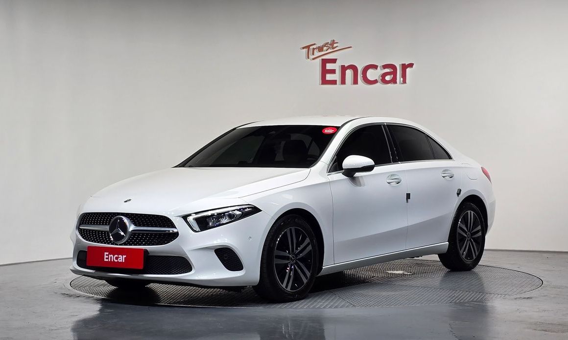 Mercedes-Benz A-Class 2023
