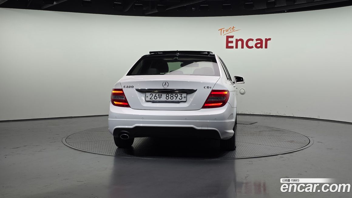 Mercedes-Benz C-Class 2013