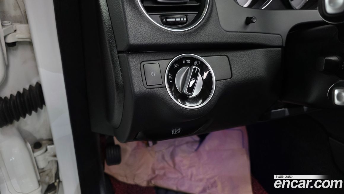 Mercedes-Benz C-Class 2013