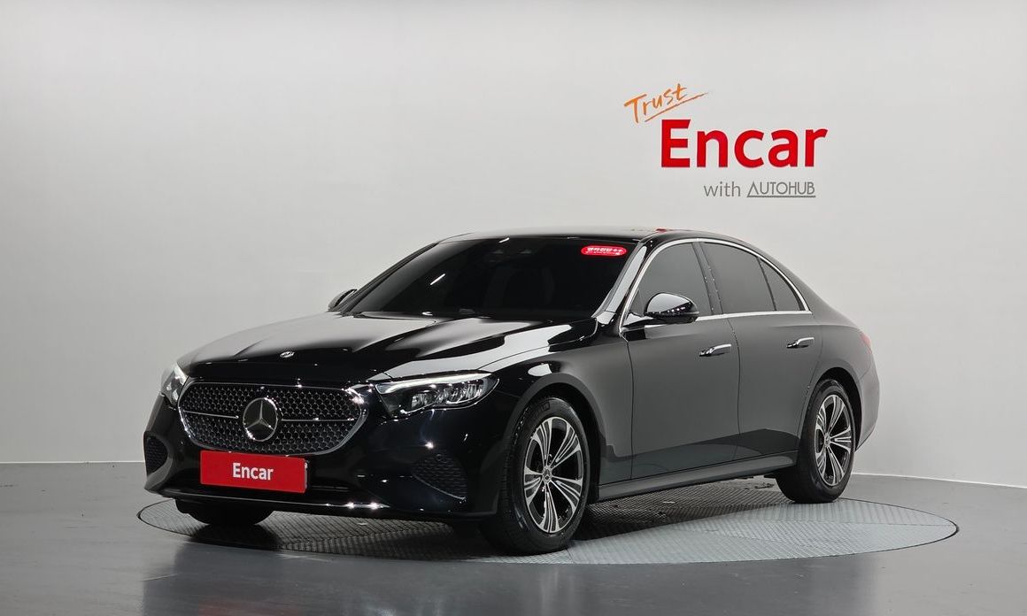 Mercedes-Benz E-Class 2025
