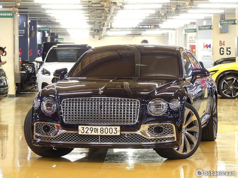 Bentley Flying Spur 2022