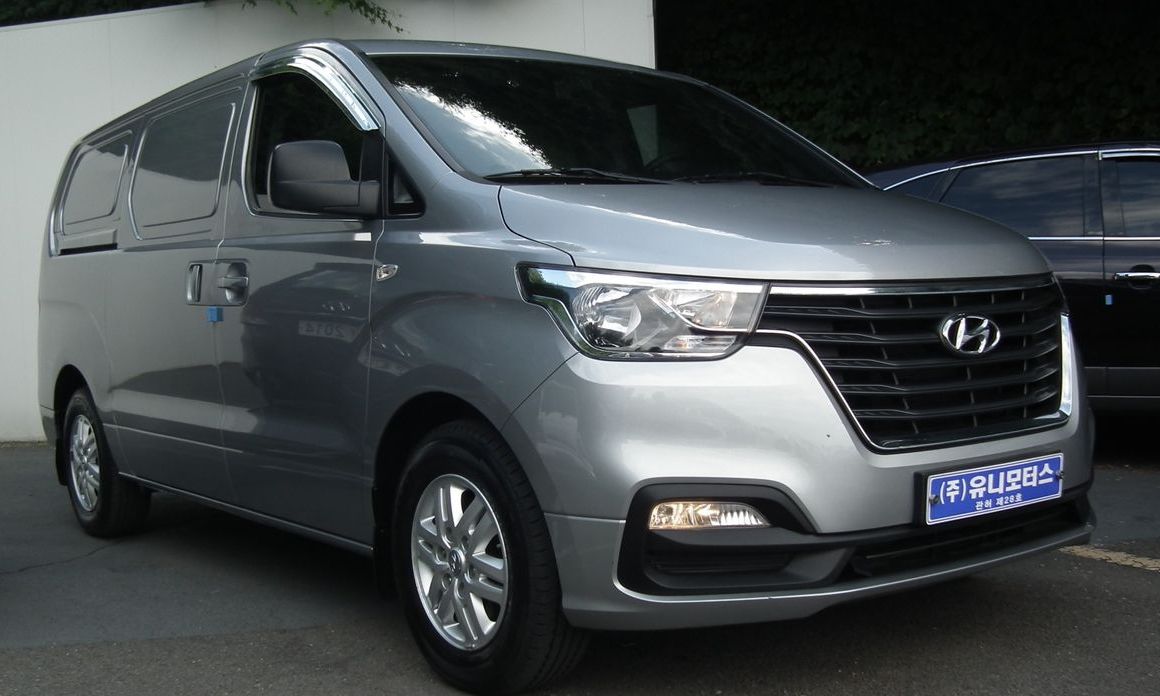 Hyundai Starex 2021