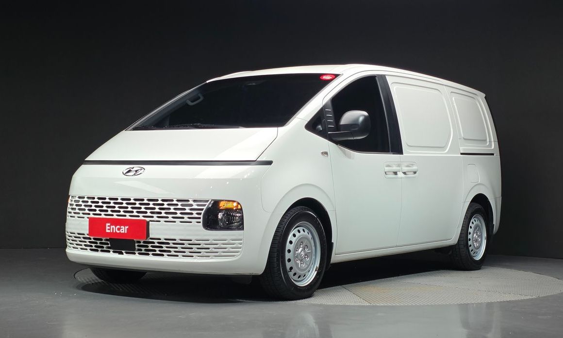 Hyundai Staria 2022