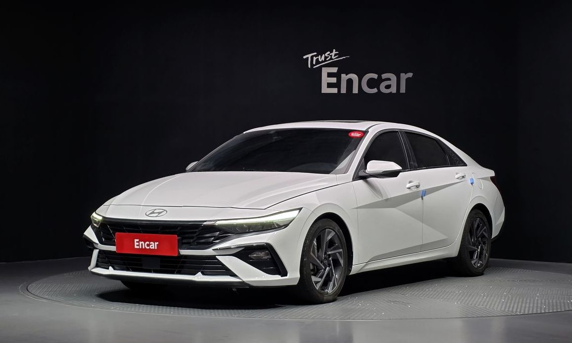 Hyundai AVANTE 2025
