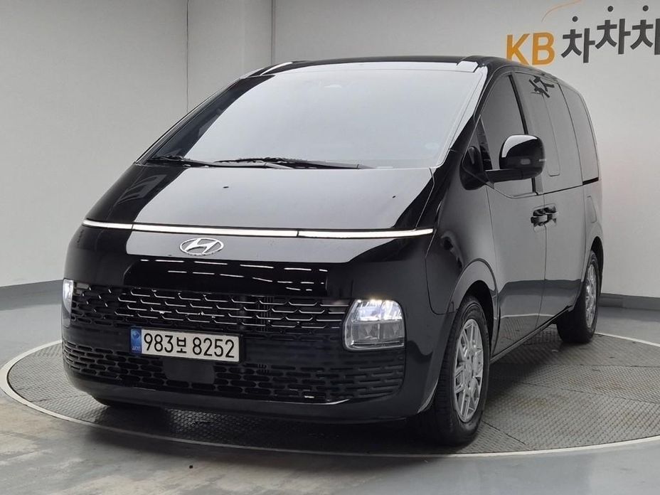 Hyundai Staria 2022