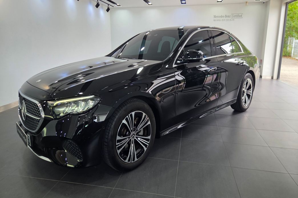 Mercedes-Benz E-Class 2025