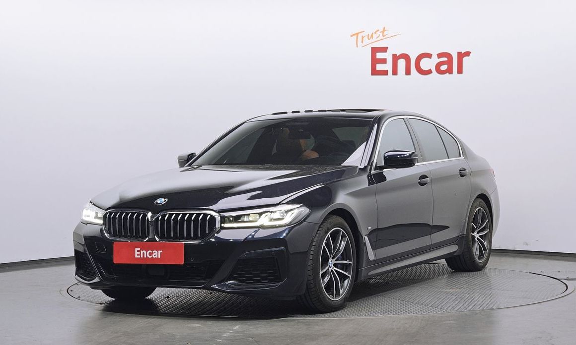 BMW 5-Series 2022
