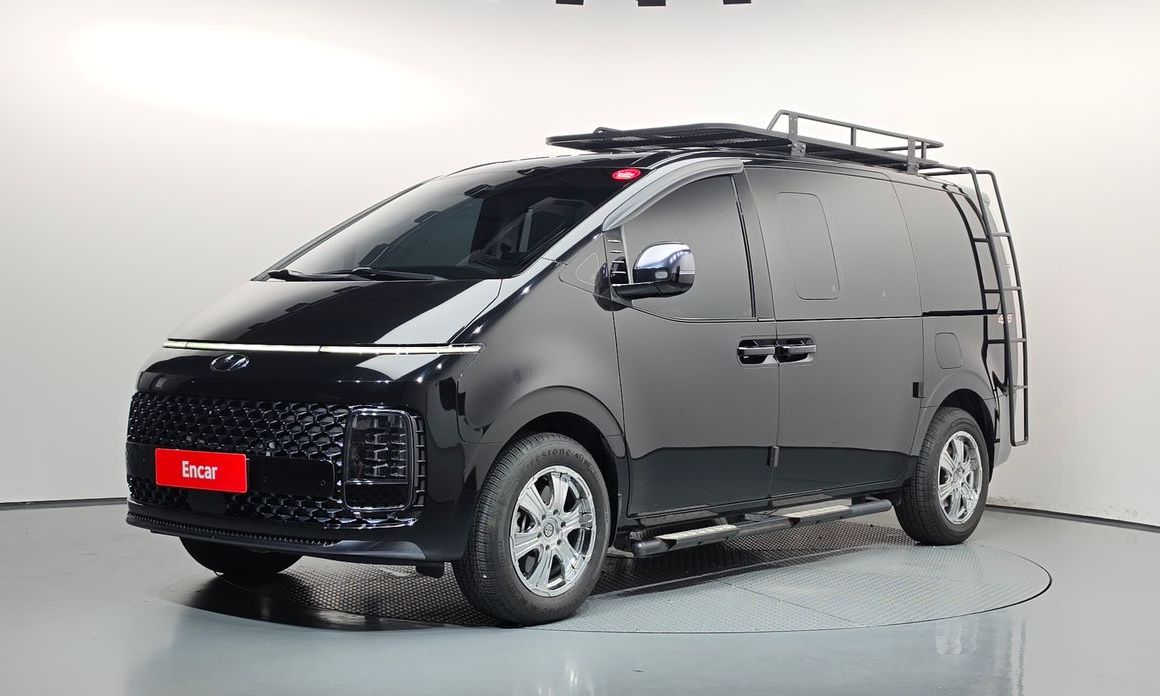Hyundai Staria 2024