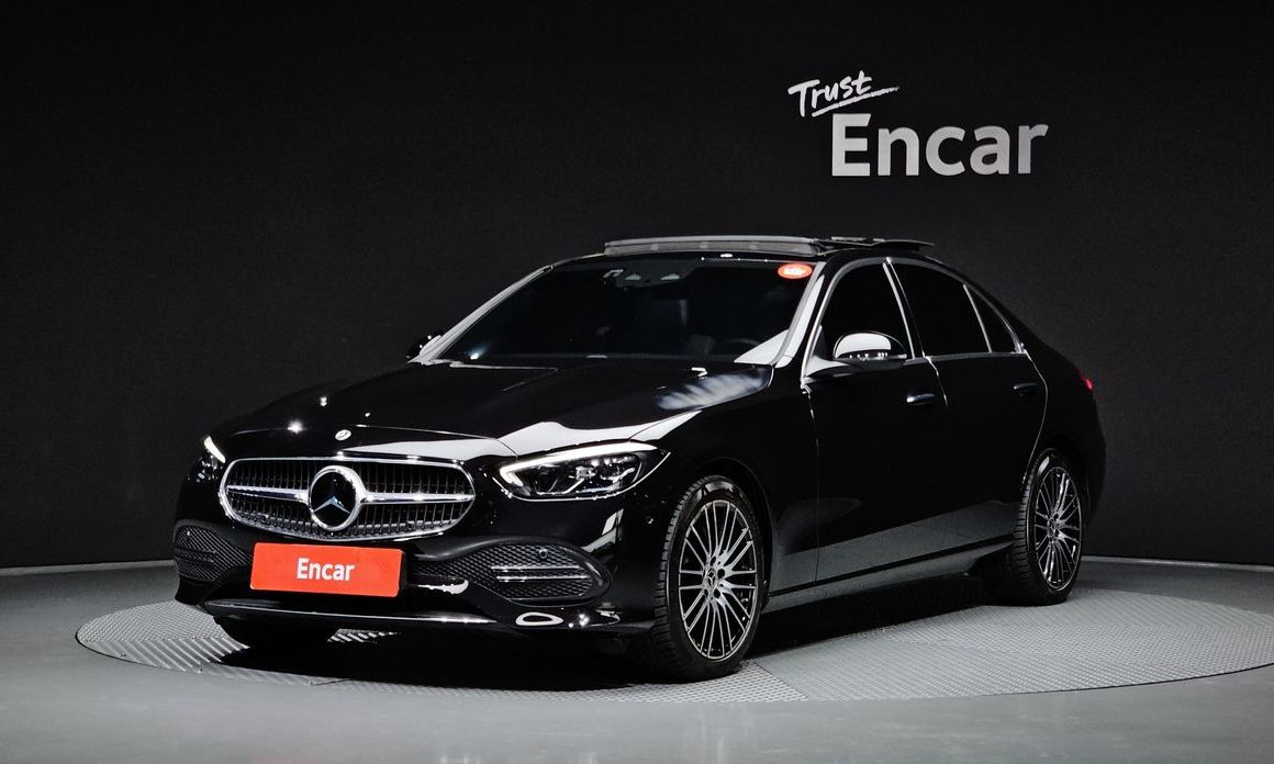Mercedes-Benz C-Class 2023