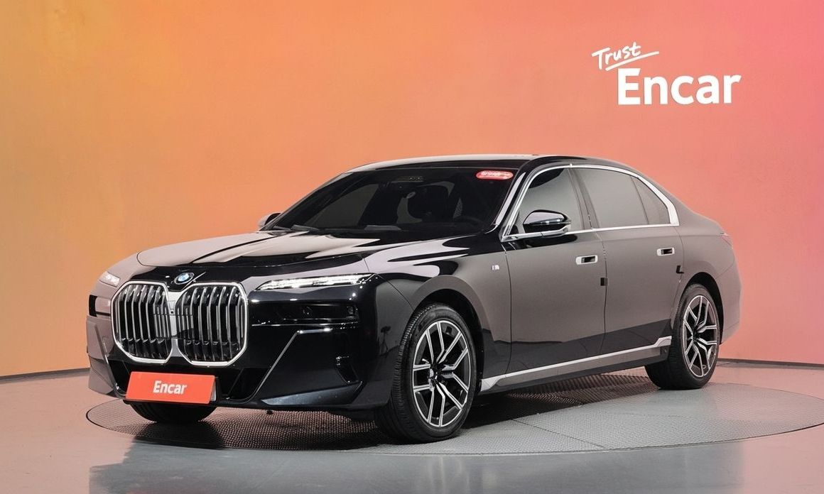 BMW 7-Series 2024