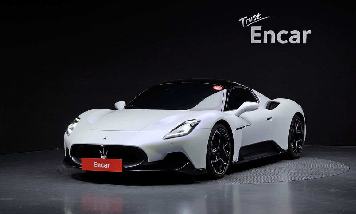 Maserati MC20 2022