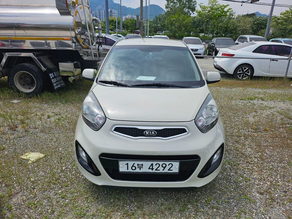 Kia morning 2013