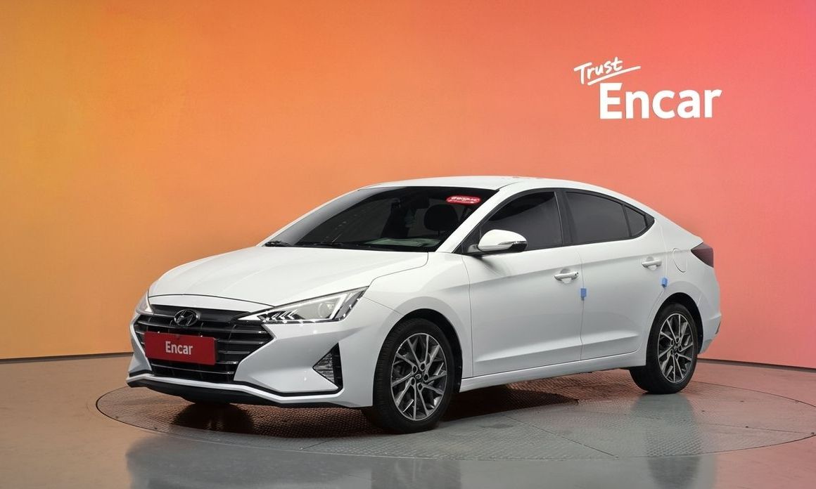 Hyundai AVANTE 2020