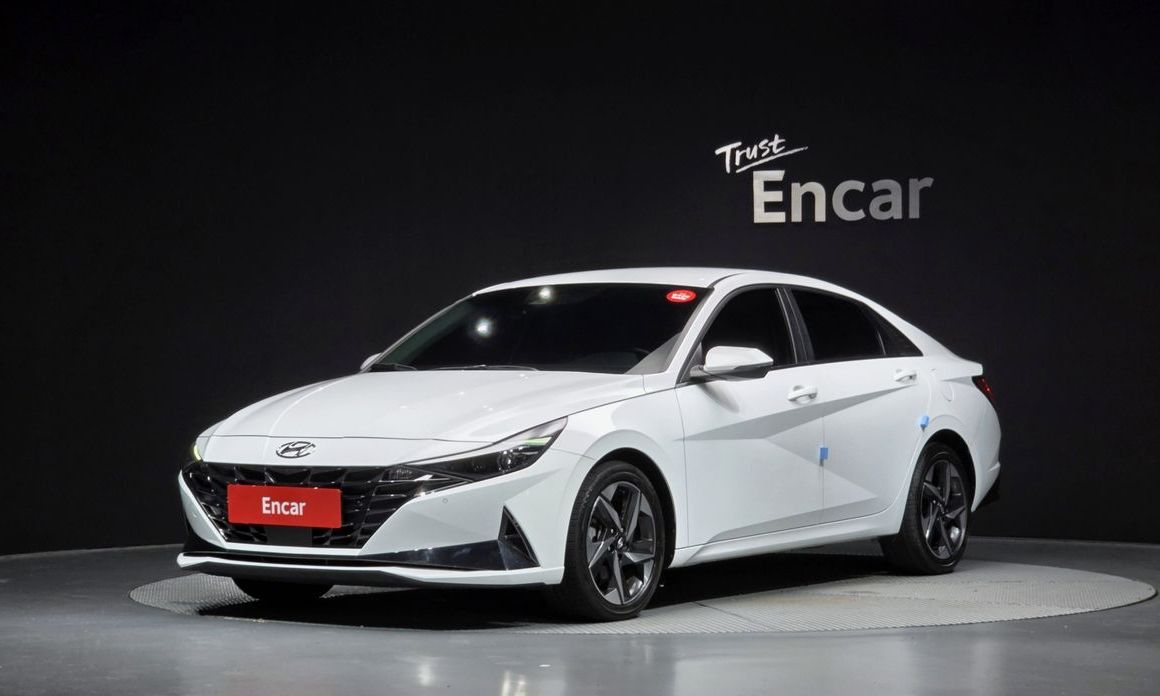 Hyundai AVANTE 2021