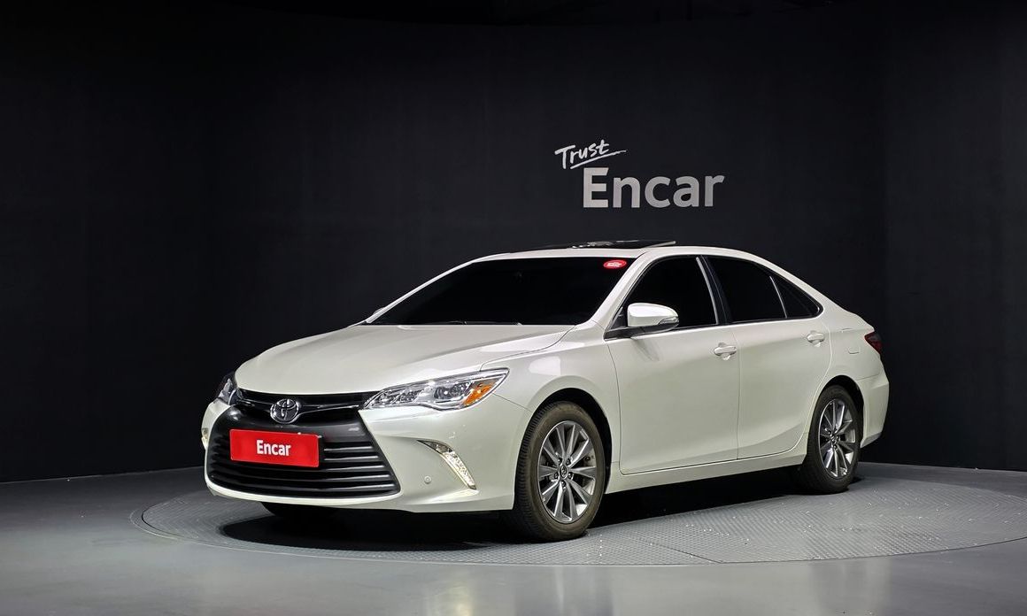 Toyota Camry 2017