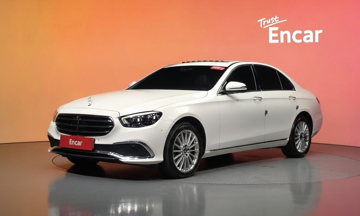 Mercedes-Benz E-Class 2021