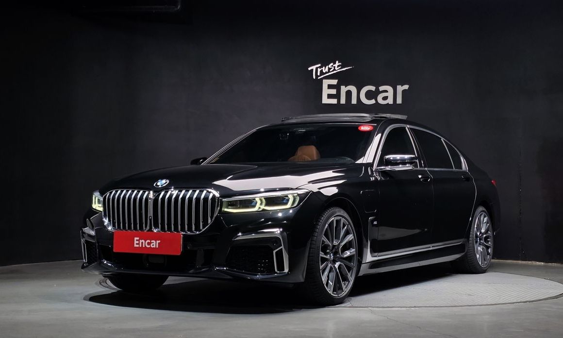 BMW 7-Series 2021
