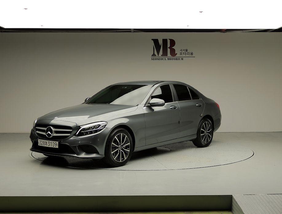 Mercedes-Benz C-Class 2019